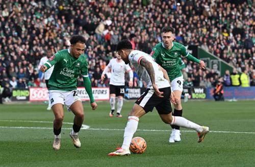 بلايموث أرجايل vs ليفربول