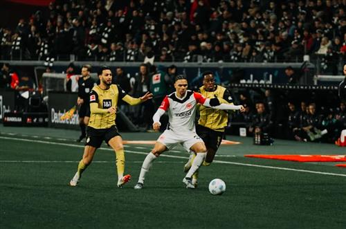 آينتراخت فرانكفورت vs بوروسيا دورتموند