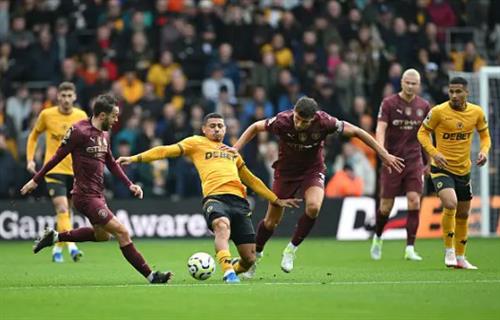 ولفرهامبتون ضد مانشستر سيتي