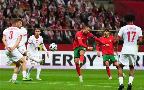 بولندا ضد البرتغال