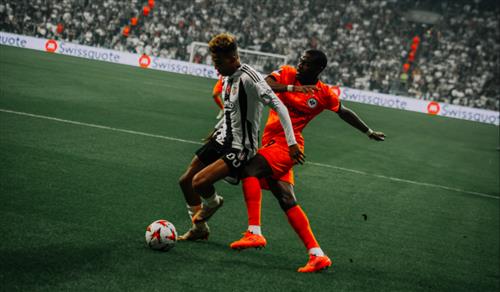 بيشكتاش vs آينتراخت فرانكفورت
