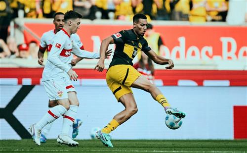 شتوتجارت vs بوروسيا دورتموند