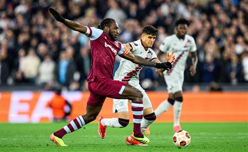 وست هام يونايتد vs باير ليفركوزن