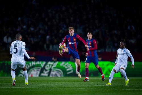 برشلونة vs نابولي