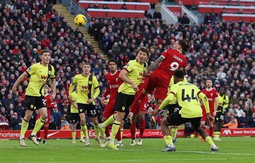 ليفربول ضد بيرنلي