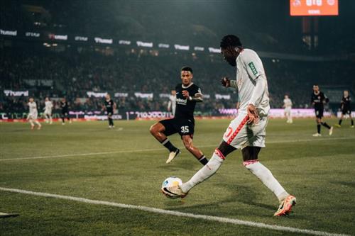 كولن vs آينتراخت فرانكفورت