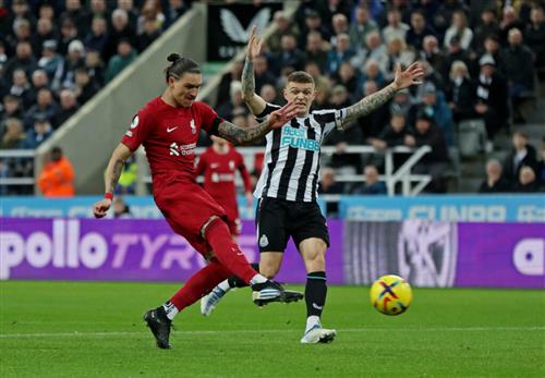 نيوكاسل يونايتد vs ليفربول
