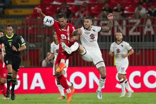تورينو vs مونزا
