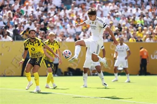 ريال مدريد vs بوروسيا دورتموند