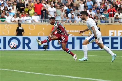 فلومينينسي آر جي vs الهلال
