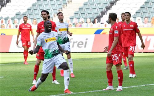 يونيون برلين vs مونشنغلادباخ