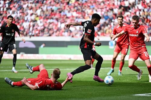 فرايبورج vs آينتراخت فرانكفورت