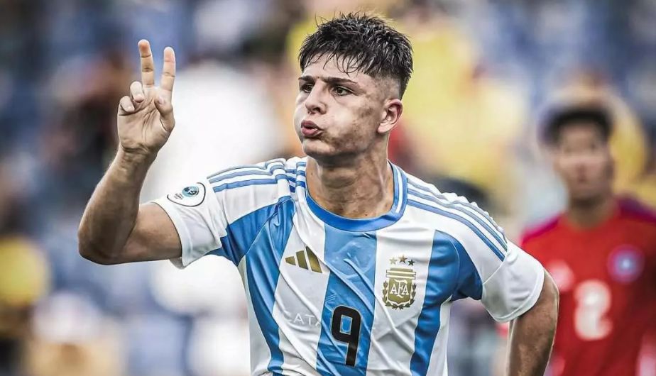 الجميع: كان برشلونة يتتبع المهاجم الأرجنتيني الدولي تحت 17 عامًا توماس منذ عدة أشهر