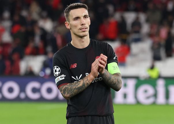 بيلد: بايرن يفكر بجدية في التعاقد مع جريمالدو، لكن اللاعب يحلم بالعودة إلى إسبانيا