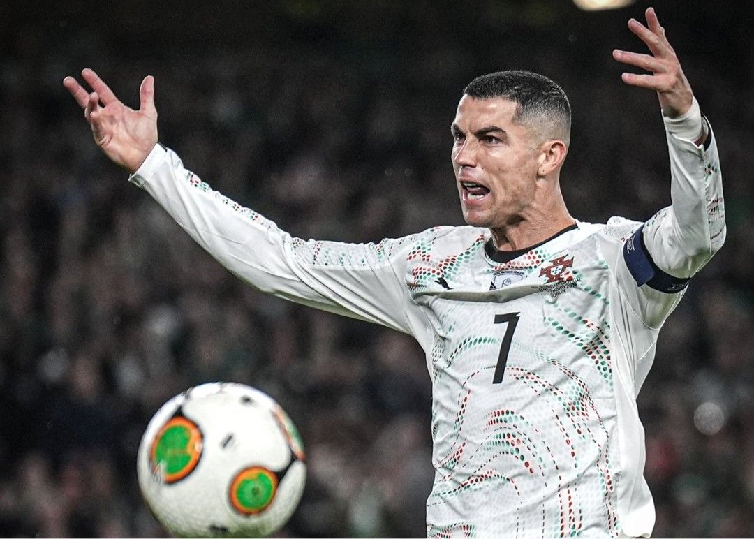 🟥توزيع بطاقات الطرد الـ13 لكريستيانو رونالدو حتى الآن: ريال مدريد لديه 6 أكبر عدد ومانشستر يونايتد لديه 4
