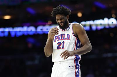 يتحدث Embiid عن الحد الزمني للعب: توقع أن تبدأ اللعب لفترة أطول مثل اليوم