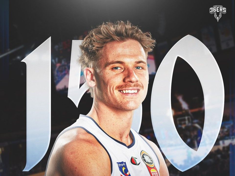 منعطف! استهل لاعب فريق 36ers وايت مباراته رقم 150 في الدوري الوطني لكرة القدم الأمريكية (NBL) اليوم