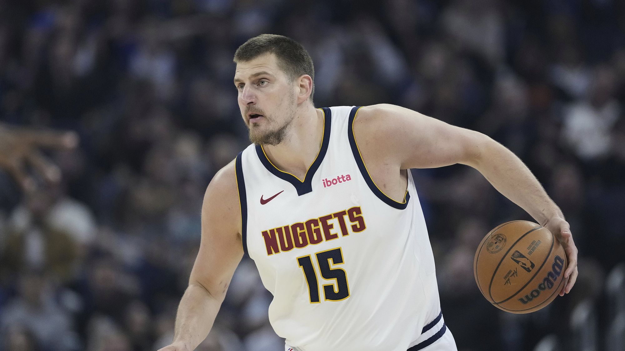 فاز ناجتس على تيمبروولفز وفاز في 7 مباريات متتالية. لا تزال بيانات الموقع الرسمي لـ NBA قيد المراجعة.